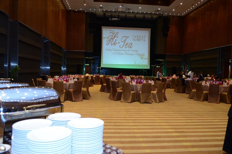 Hi tea alumni  14  031